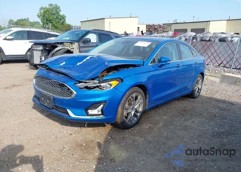 2020 Ford Fusion Hybrid Titanium из США, поврежденный, VIN 3FA6P0RU5LR132676